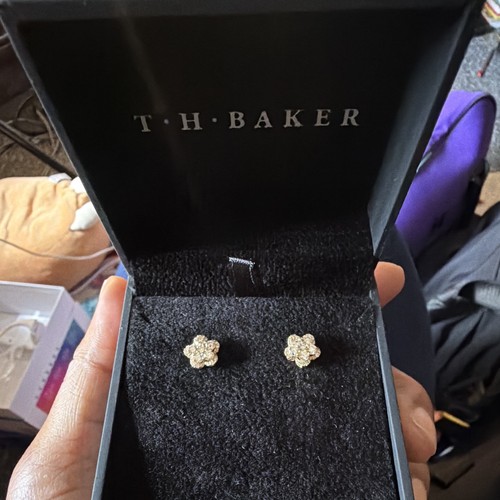 Baker gold diamond flower - diamond,
