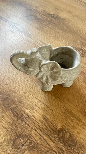 Grey elephant candle holder - grey,