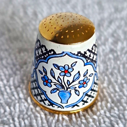 Sutherland floral fine - floral, bone