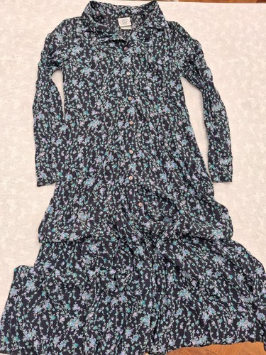 Laura ashley black floral - black,
