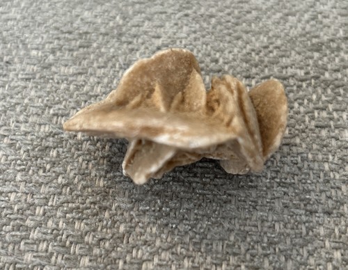 Desert rose mineral - rose,,