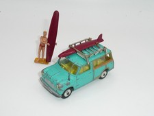 Corgi 485 Surfing B.M.C. Austin Mini Countryman  w/boards & Surfer  *original*