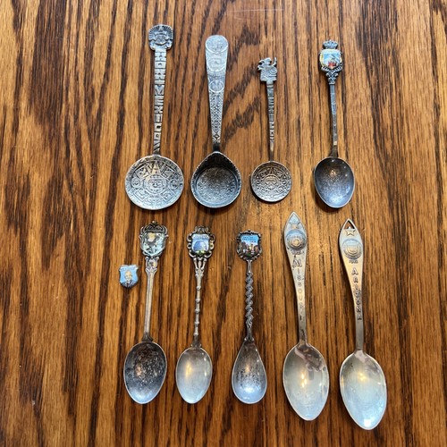 Souvenir spoons lot - souvenir,