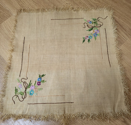 Deco hand embroidery - hand,