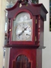 31 Day Grandmother Clock Plays Musical Chime Notes Instead Of Just Chimes.
