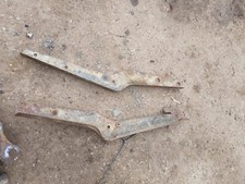 SUZUKI SJ 413 410 RADIATOR MOUNT BRACKET SUPPORT FRAME SAMURAI