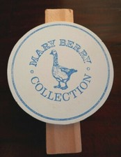 Mary Berry Collection Wooden Magnetic Peg Fridge Magnet for Shopping List