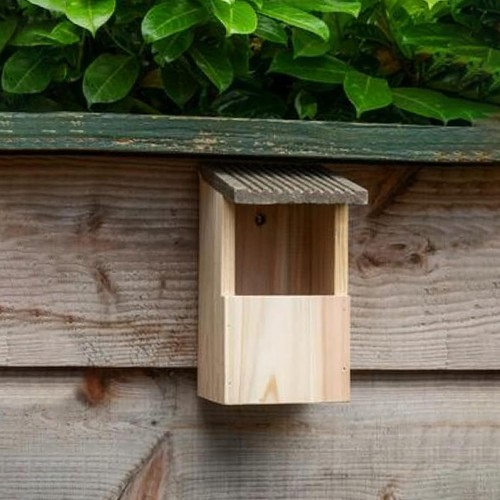 Wild bird wooden nesting box - nesting,