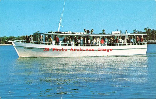 Deep sea fishing boat captain - fishing,