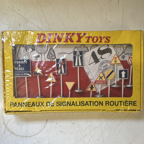 Dinky toys road signs set - set, 592