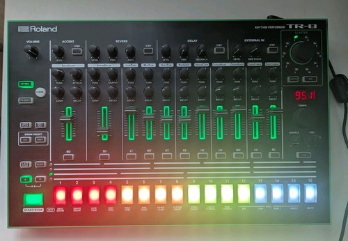 Roland rhythm performer - roland,
