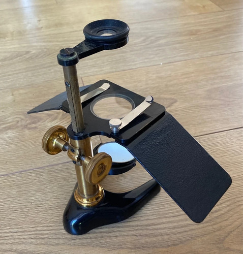 Brass field magnifier - magnifier, in