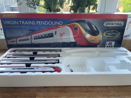 Hornby r1076 virgin car - r1076,