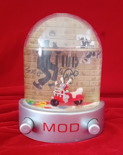 Vintage water hoops scooter - water,