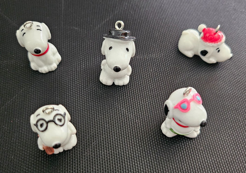Snoopy resin keyring - resin,