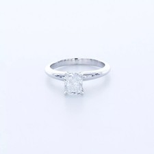 Solitaire Engagement Ring 14K