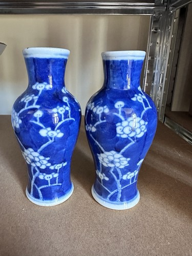 Pair blue white chinese - pair,