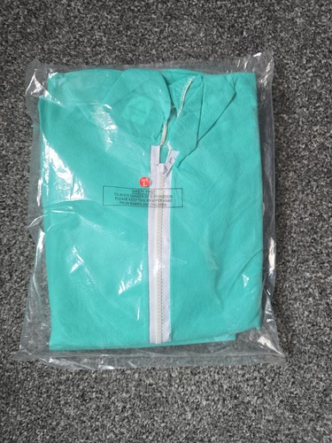 Disposable coveralls - 19, x