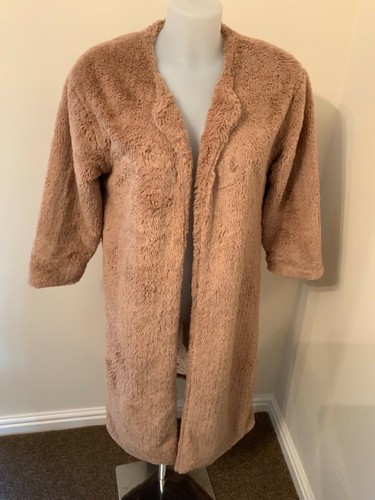 Trendy hub faux - faux, fur