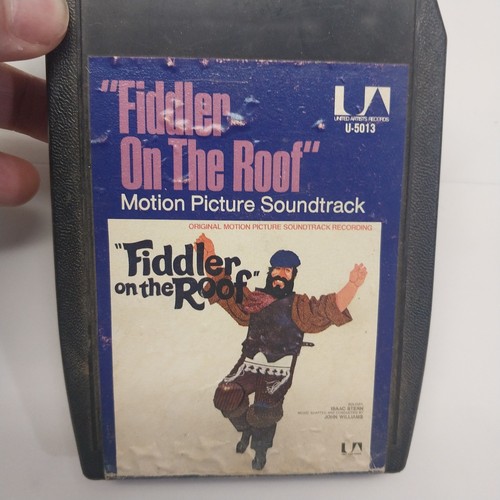 Fiddler the roof - roof, track