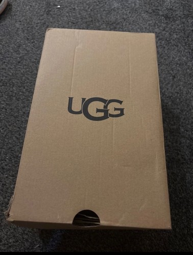 Ugg scrufette slippers - size, 4