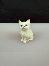 Beswick White Cat Kitten