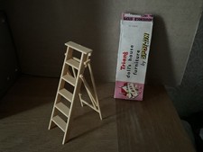 VINTAGE TRI-ANG DOLL'S HOUSE