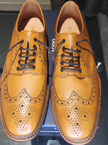 Loake chester brogue - chester, tan