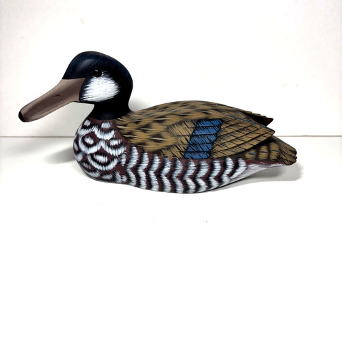 Small hand carved duck - carved, decoy
