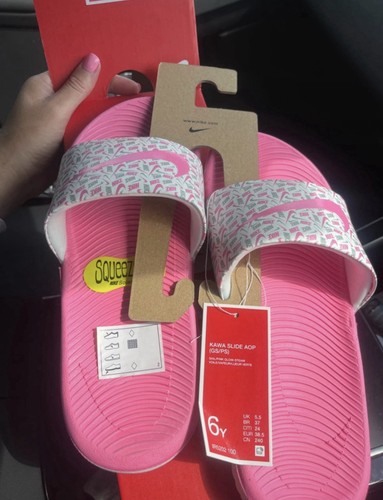 Brand new box girls nike - new,