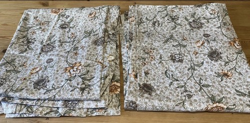 Pair flowered curtains - pair,
