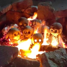*2 Pcs Skull Fire Log Ceramic