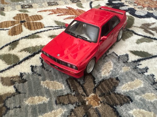 Burago scale diecast - scale,