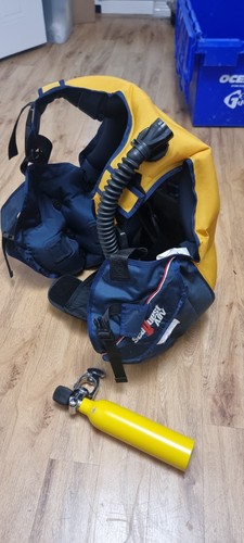 Seaquest adv large - seaquest, in