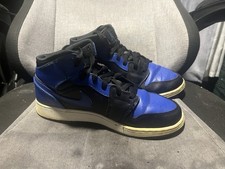 Nike Air Jordan 1 Mid Hyper