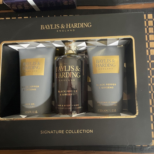 Baylis harding signature - harding,
