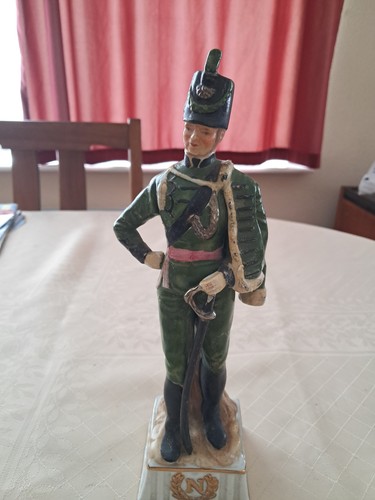 Rifle brigade figurine - rifle,