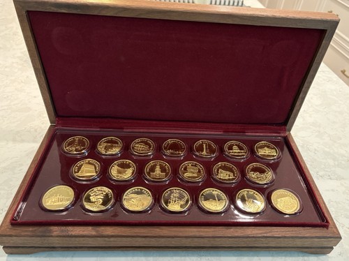 Franklin mint metalllic great - mint,