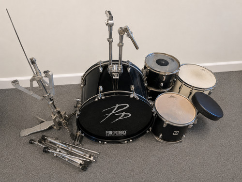 Vintage drum kit with - drum,