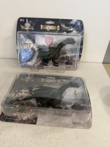 Merlin dragon figure with - dragon,