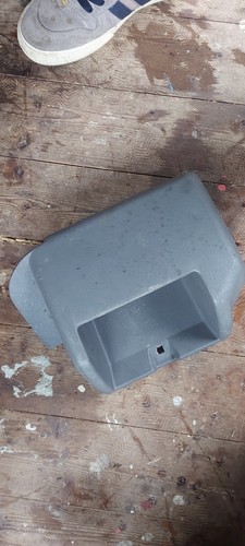 Volkswagen fuse box cover - t4,