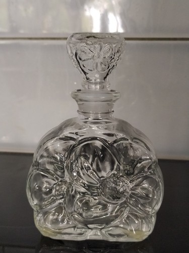 Vintage glass perfume eau - vintage,