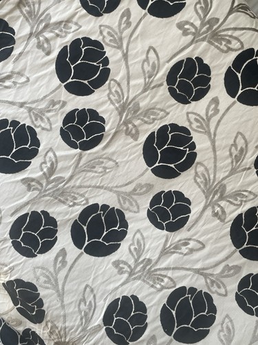 Acorn black velvet floral - &,