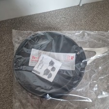 Jamie Oliver At Home - Cast