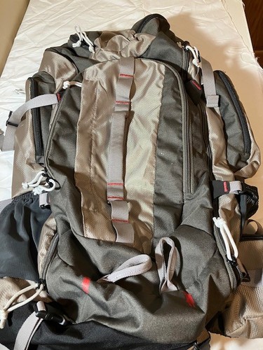 Cabela endicott 65l - endicott, hiking