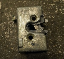 AUDI B2 COUPE + UR QUATTRO LEFT DOOR SIDE LOCK 814837015B