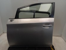 TOYOTA PRIUS Left Front Door