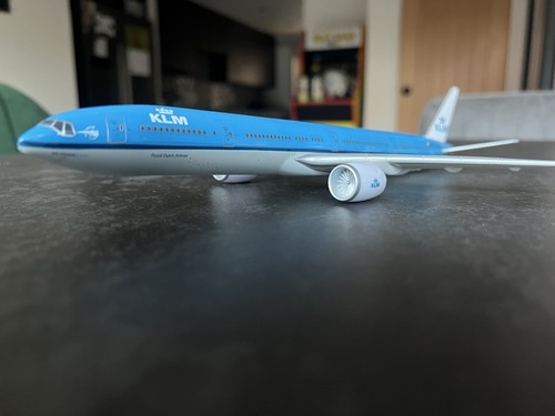 Klm boeing 777 model - boeing, aircraft