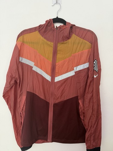 Nike wild run - nike, windrunner