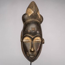 1196 Baule Mask with Stand
